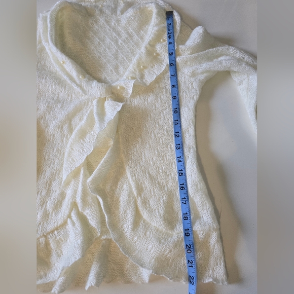 White Knit Ruffle Cardigan Ivory XS? - Picture 7 of 8